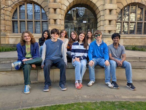 Image of Students calling alumni raise £178,000 in telephone campaign